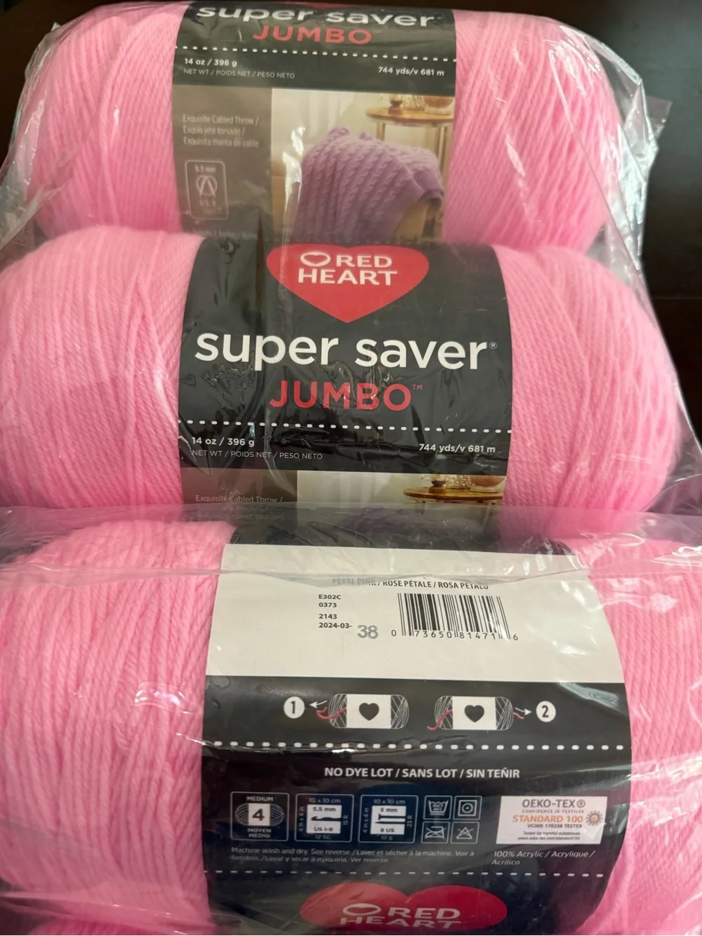 Red Heart Super Saver Jumbo Yarn - Petal Pink - Picture 6 of 6
